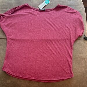 Elegant Raspberry Short Sleeve Top